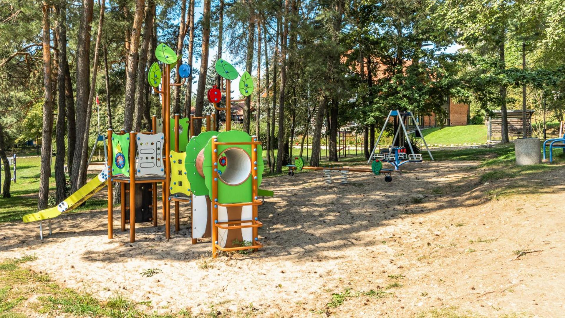Roza Wiatrow Hotel Węgorzewo Exterior foto