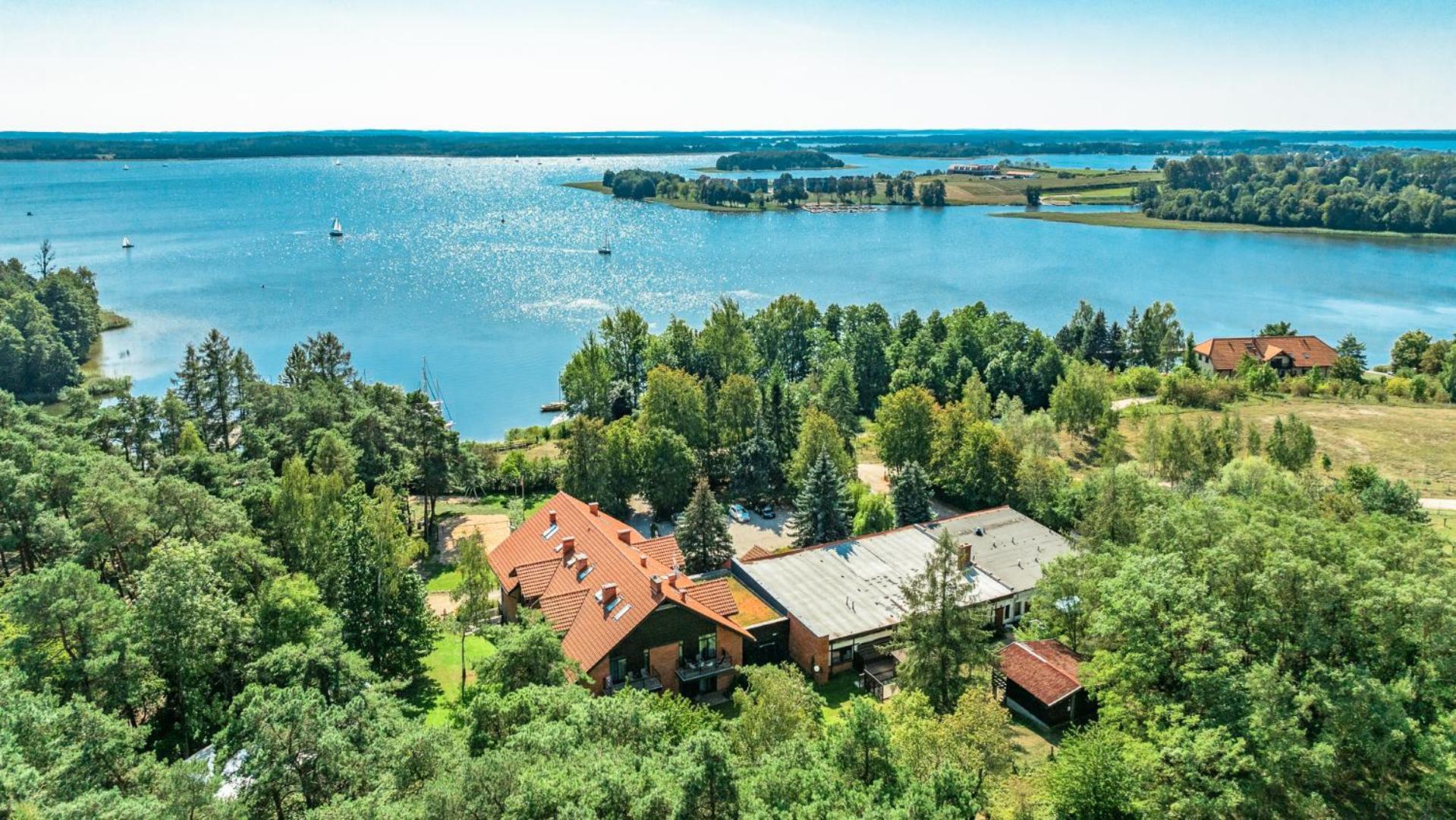 Roza Wiatrow Hotel Węgorzewo Exterior foto